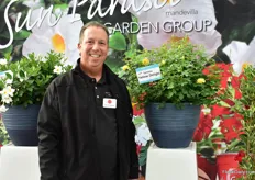 Scott Gilham of Sun-Fire Nurseries trials several varieties in Sarasota Florida of Suntory and finds interesting sports. One of the sport he found is Sunrosa Yellow Delight, a sport of Orange Delight.